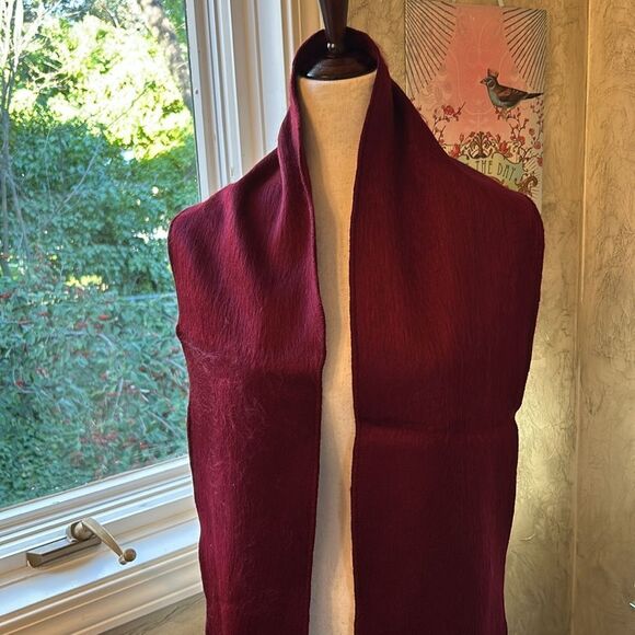 Beautiful alpaca scarf from Ecuador so soft and warm! - Picture 8 of 11